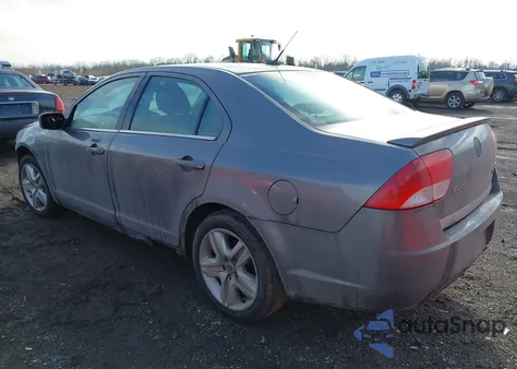 2011 Mercury Milan z USA, uszkodzony, nr VIN 3MEHM0HA7BR603842